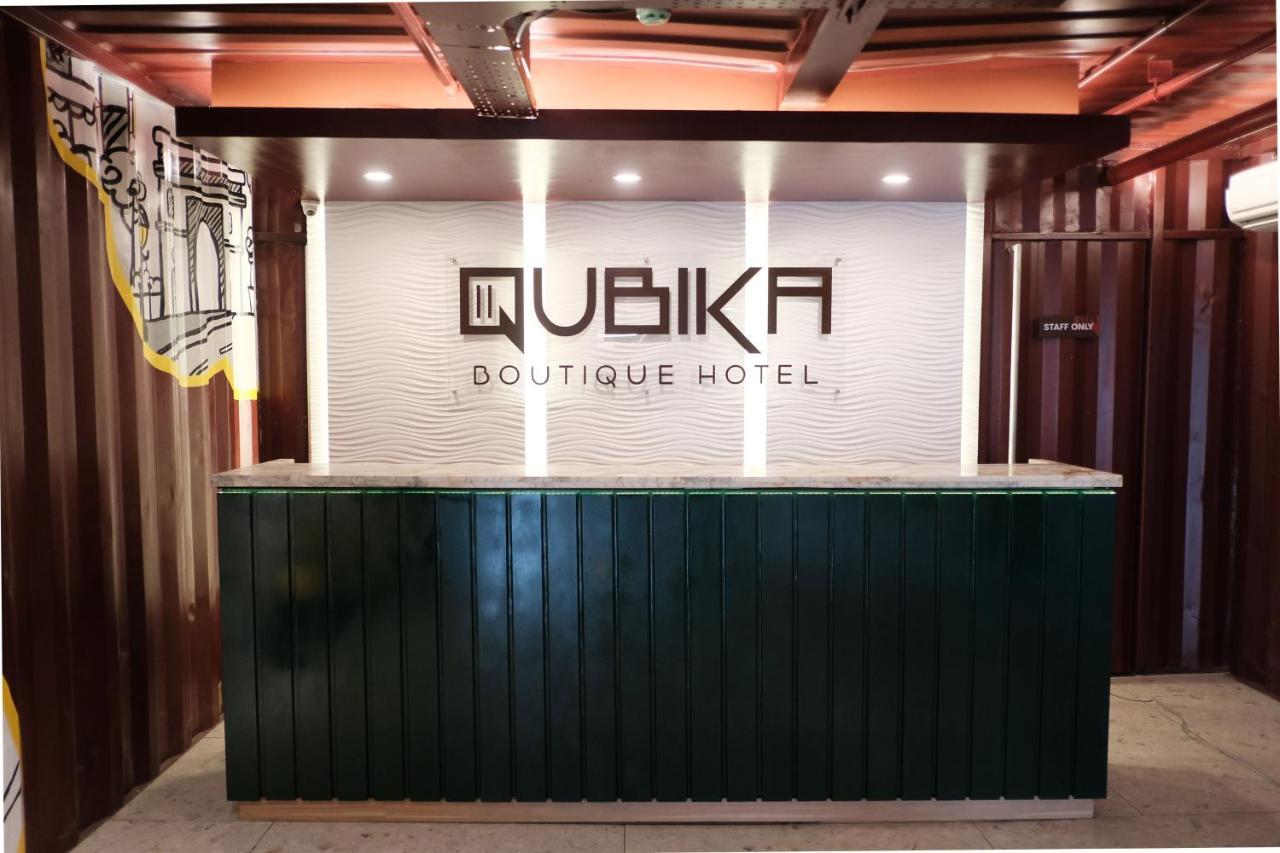 Qubika Boutique Hotel Tangerang Extérieur photo